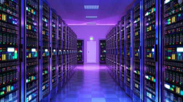 كيف يعمل خادم صفحات الويب Web Server