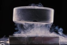 المواد فائقة التوصيل Superconductors